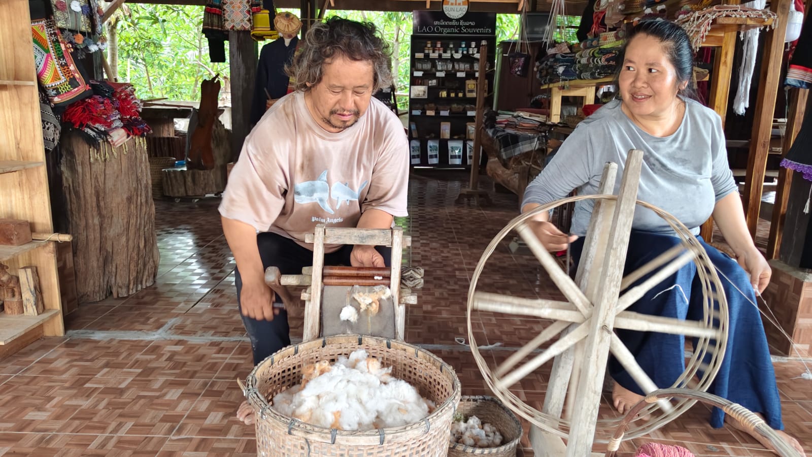 Traditional Lao Cotton Spinning Workshop — photo 2