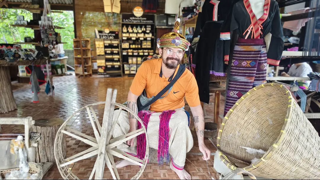 Traditional Lao Cotton Spinning Workshop — photo 3